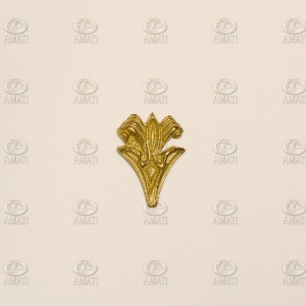 Ornamento de latón punta hacia abajo 15x10 mm