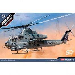 Helicóptero USMC AH-1Z Shark Mouth, escala 1/35