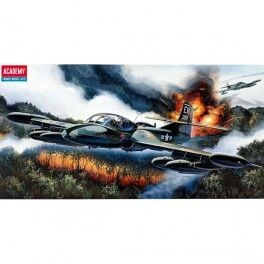 Avión "Dragonfly"1/72 a-37b