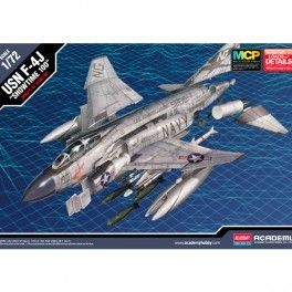 Avión F-4J Showtime 100  Escala 1/72 