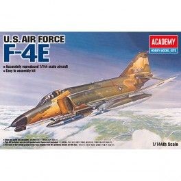 Avión F-4E, escala 1/144