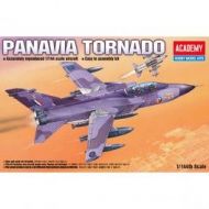 Avión Panavia Tornado, escala 1/144