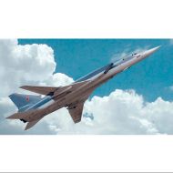 AVIÓN RUSSIAN AIR FORCE TU-22M3 BACKFIRE C 1/144