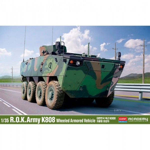  TANQUE R.O.K. ARMY K808 WHEELED ARMORED VEHICLE 1/35