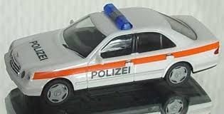 Mercedes E200 POLIZEI 1/87