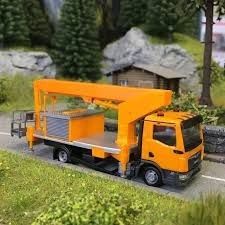 MAN TGL con brazo con cesta 1/87