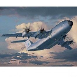 Avión Airbus A400M Atlas "RAF“. Escala 1:72
