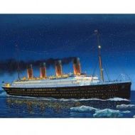Barco R.M.S. Titanic. Escala 1:700