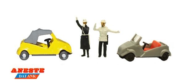 Guardia urbana en Biscuter 1/87