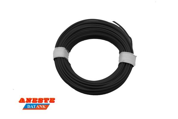 Cable negro