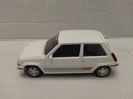 RENAULT SUPERCINCO GT TURBO 1/43
