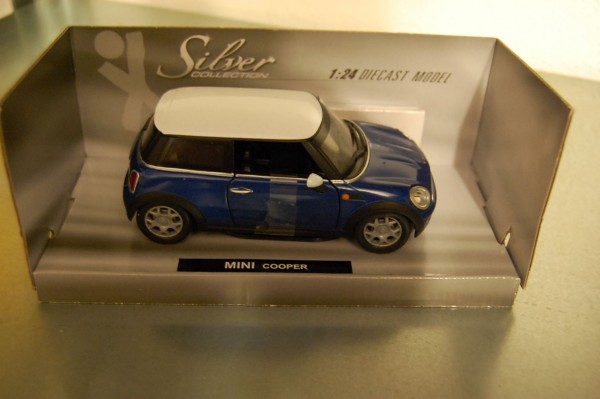 Mini Cooper azul